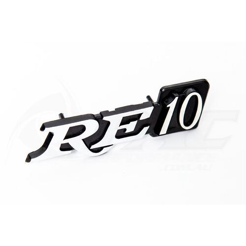 RE10 GRILLE BADGE