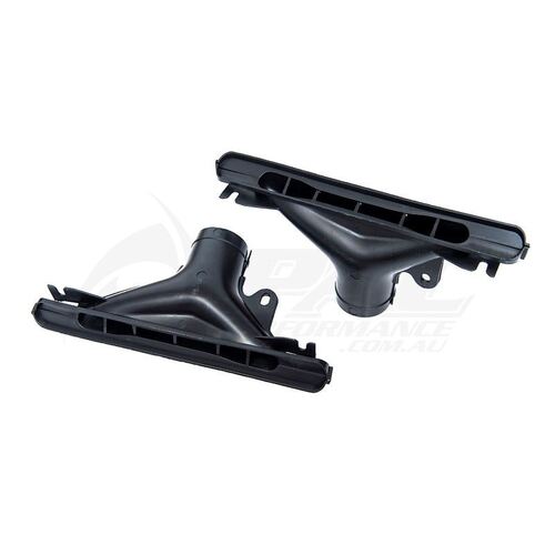 RX2 CAPELLA WINDSCREEN DEMISTER VENTS